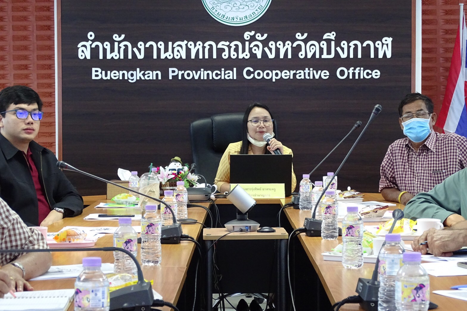 ﻿สำนักงานบังคับคดีจังหวัดบึงกาฬ ร่วมบรรยายให้ความรู้ในหัวข้อ “ขั้นตอนการบังคับคดีตามคำพิพากษาหรือคำสั่งศาล” ให้แก่กลุ่มเกษตรกรในพื้นที่จังหวัดบึงกาฬ
